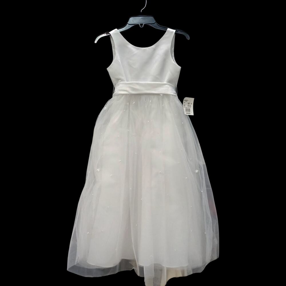 David’s Bridal Flower Girl Dress, size 6 youth, NWT Satin & Tulle